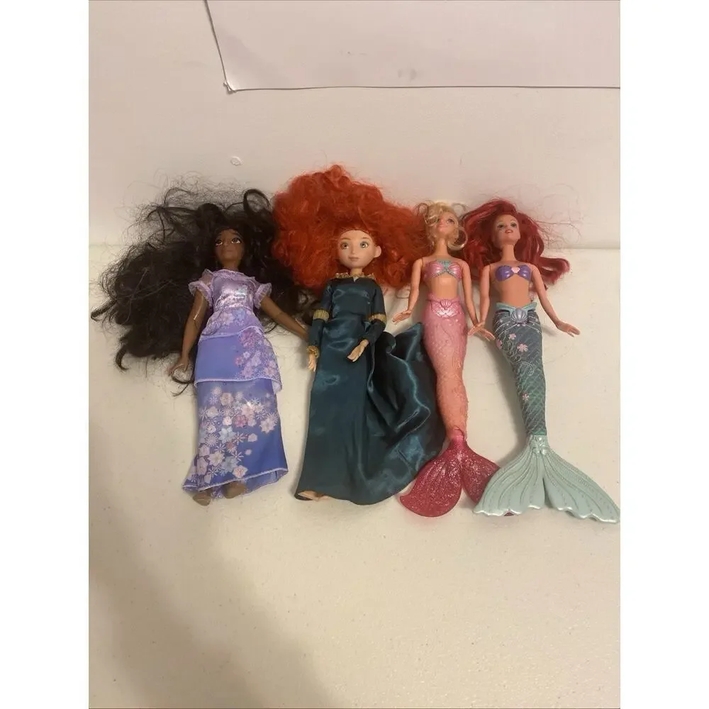 Disney 12” Princess Dolls Mermaids Ariel Miranda & Escanto Isabela Lot Of 4